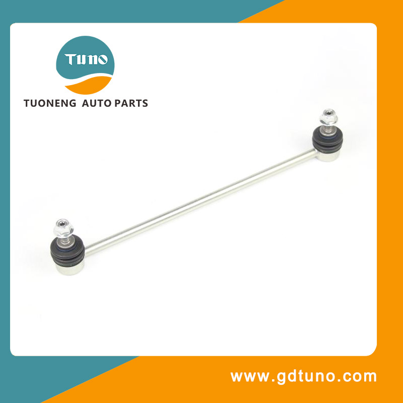 ஆட்டோமொபைல் டிரைவ் சிஸ்டம் வாகன செயல்திறனை எவ்வாறு மேம்படுத்துகிறது?